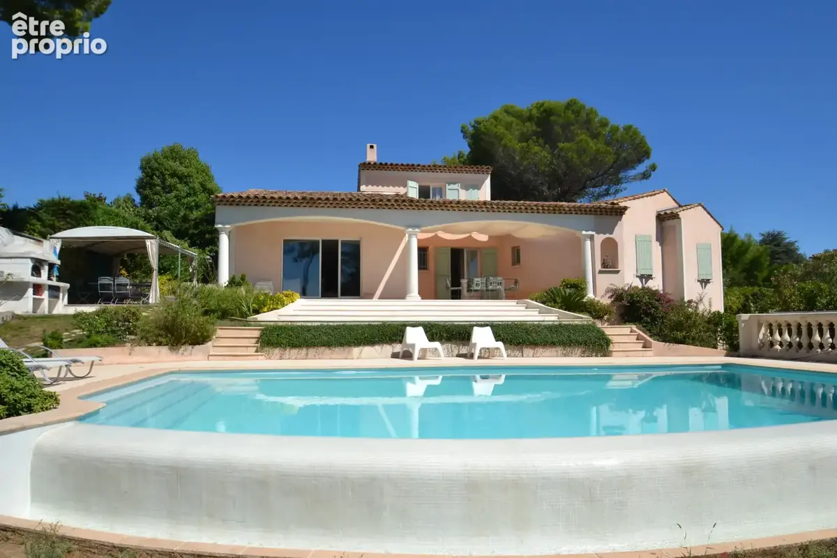 Biot residentiel superbe maison 5/6 pieces terrain 1500 m2 piscine. - photo 2