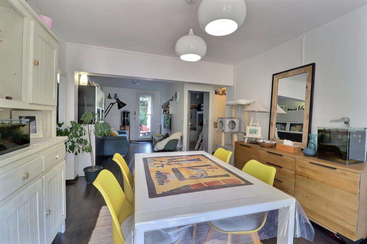 Appartement à BOUGIVAL