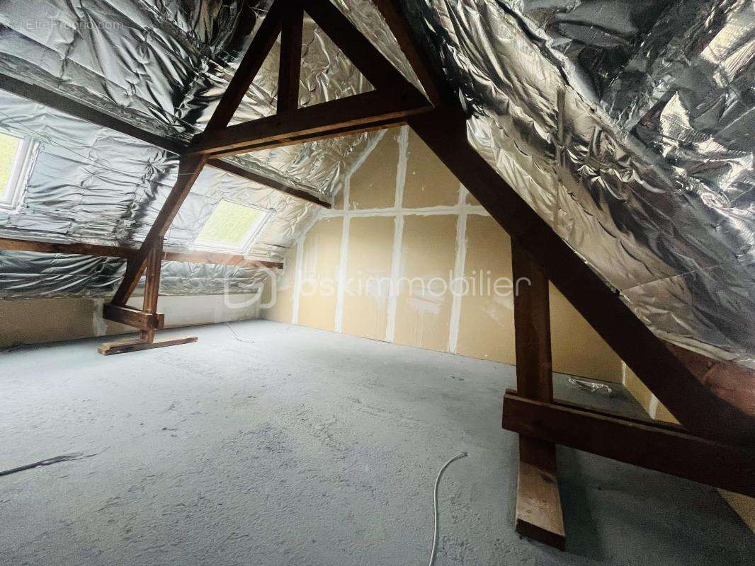 Maison à ROISSY-EN-BRIE