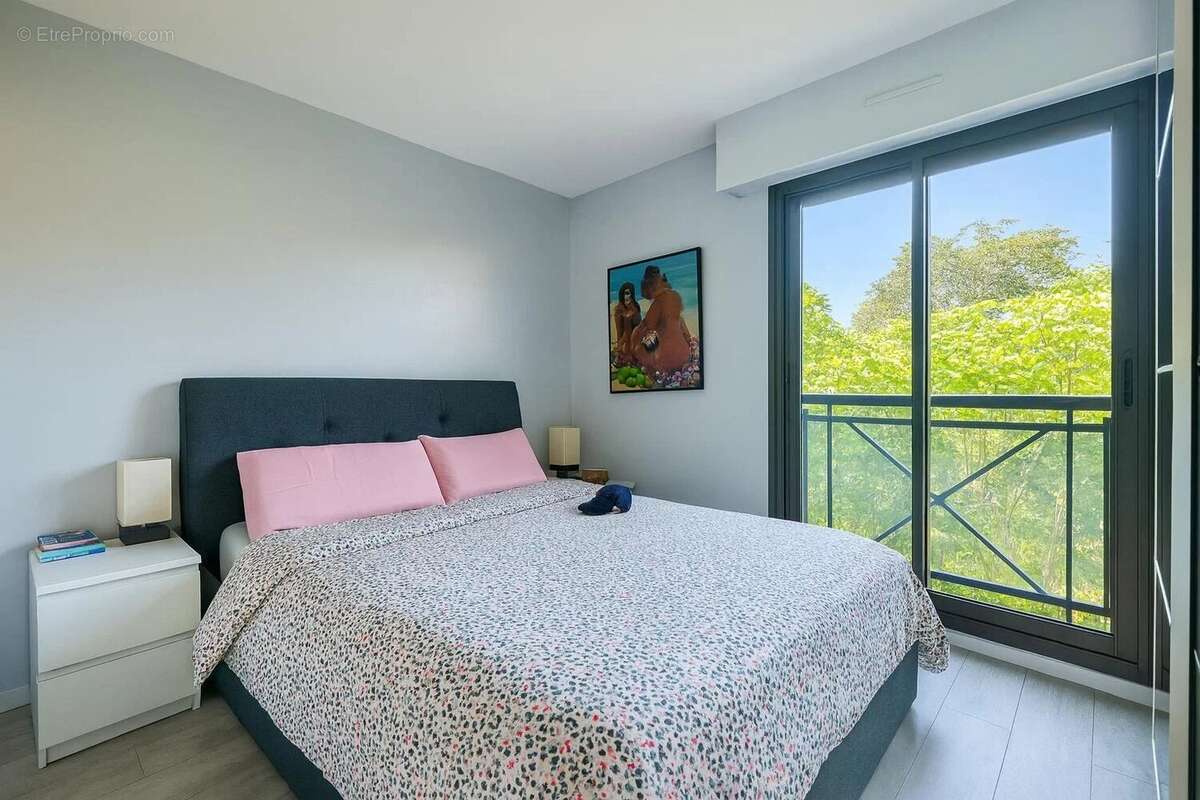 Appartement à SAINT-MAUR-DES-FOSSES