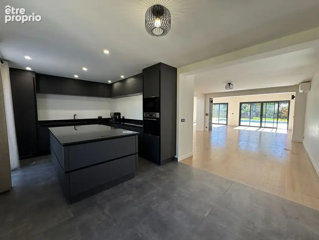 Très belle propriété neuve avec piscine chauffée Grosrouvre 8 pièces 280m2 - photo 6