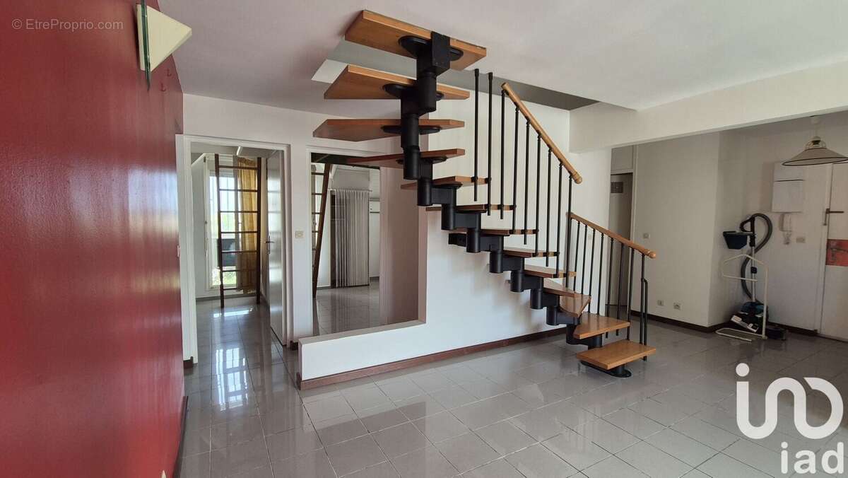 Photo 2 - Appartement à LES ABYMES