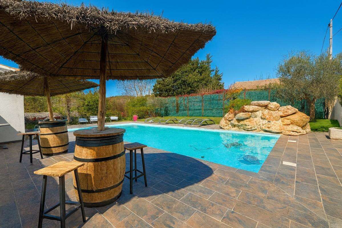 Maison à BOUC-BEL-AIR