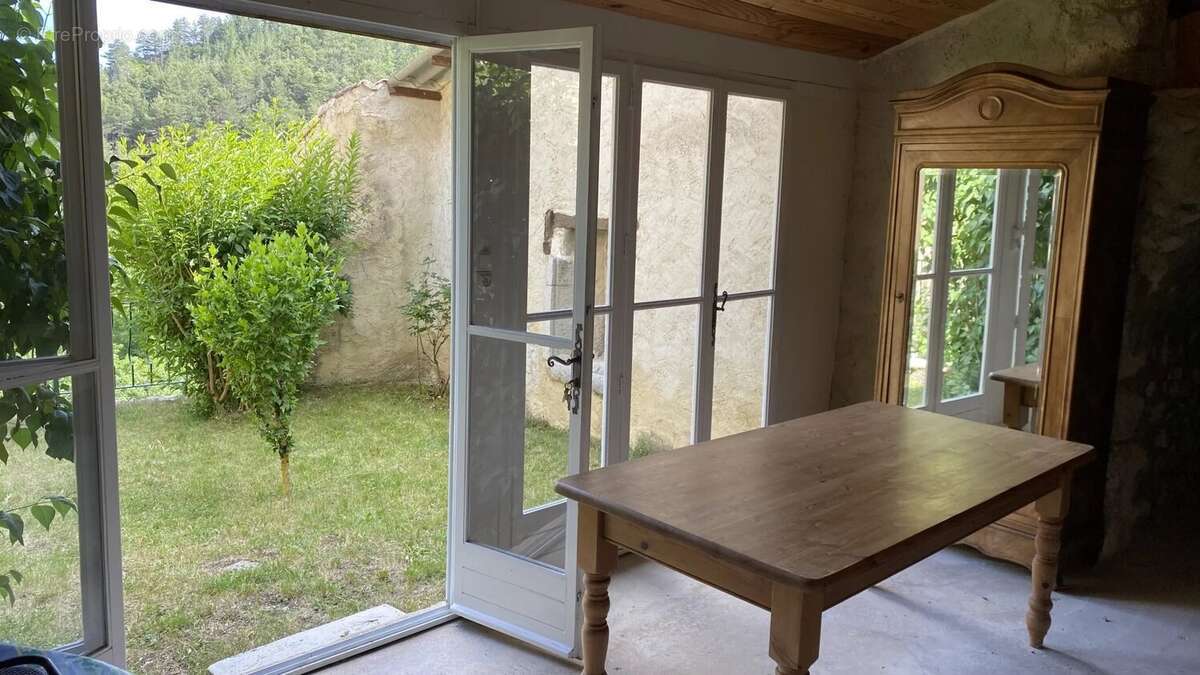 Coup de cœur pour cette maison en pierre entre Drôme des montagnes et Provence - photo 9