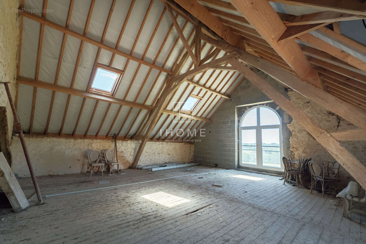 Maison à OISSEAU-LE-PETIT