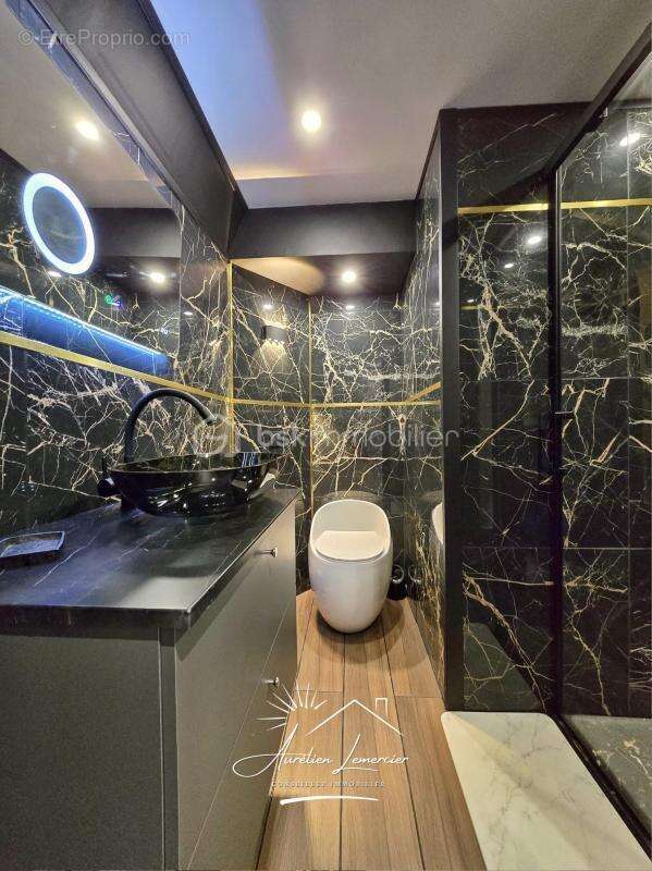 Maison 6 pièces de 200 m2 sur un terrain de plus de 3000 m2 - Beaucaire - photo 6