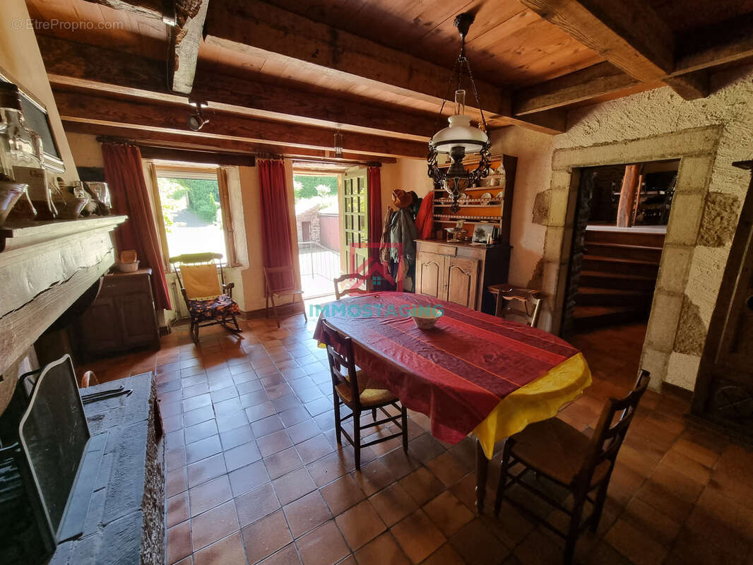Maison à SAINT-AFFRIQUE