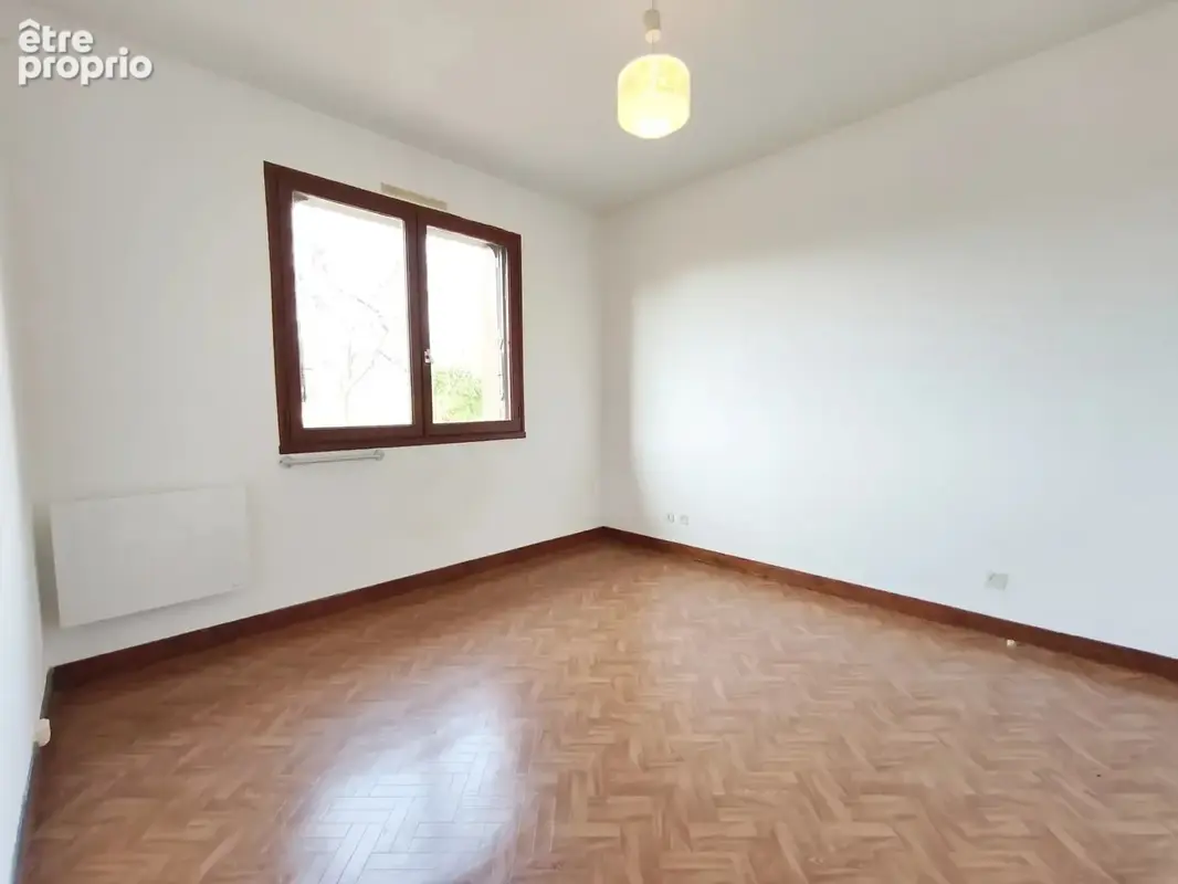 Pavillon de plain pied 2 chambres avec jardin - availles thouarsais - photo 14