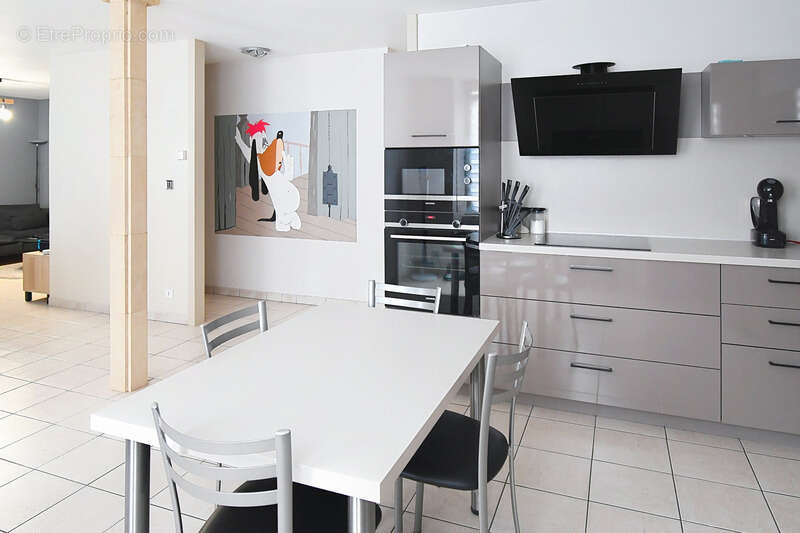 Appartement à LONGLAVILLE