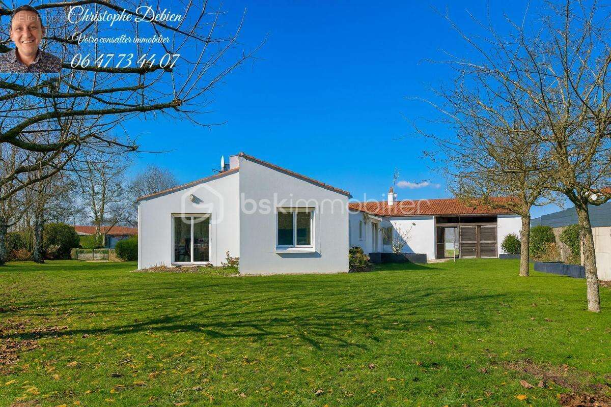 Maison à CHAVAGNES-EN-PAILLERS