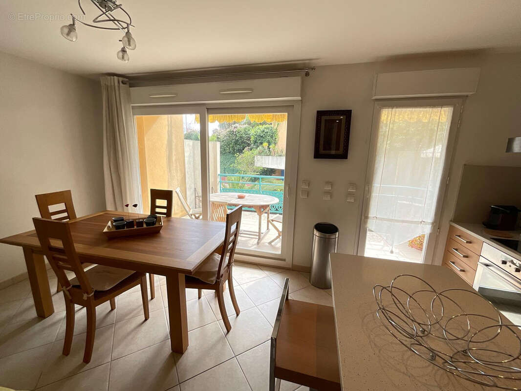Appartement à ROQUEBRUNE-CAP-MARTIN