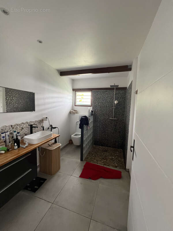 Maison à SAINTE-ANNE