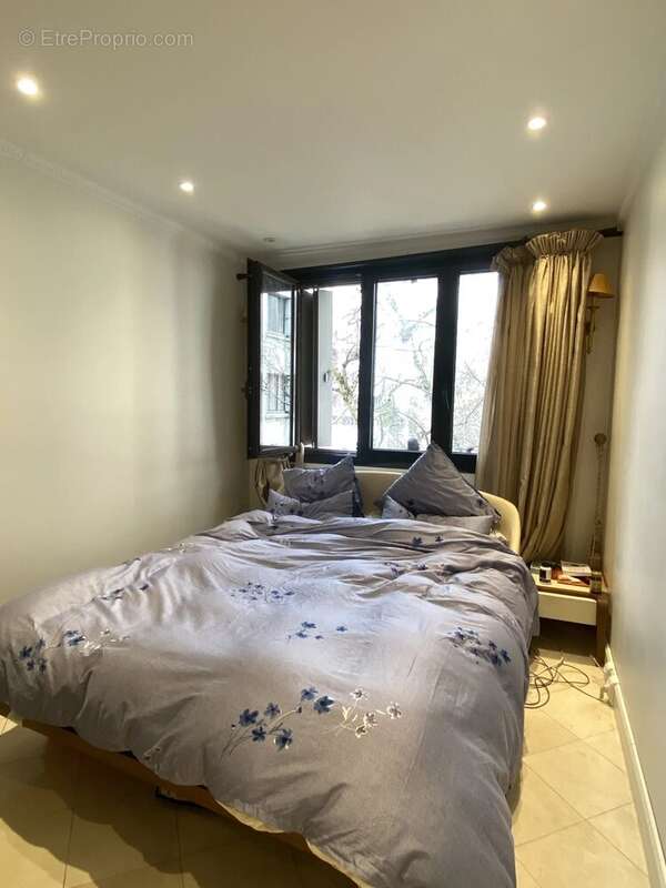 Appartement à PARIS-19E