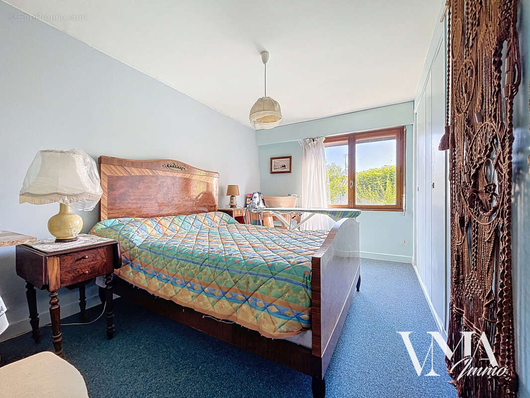 Maison à CHAMPAGNE-AU-MONT-D&#039;OR