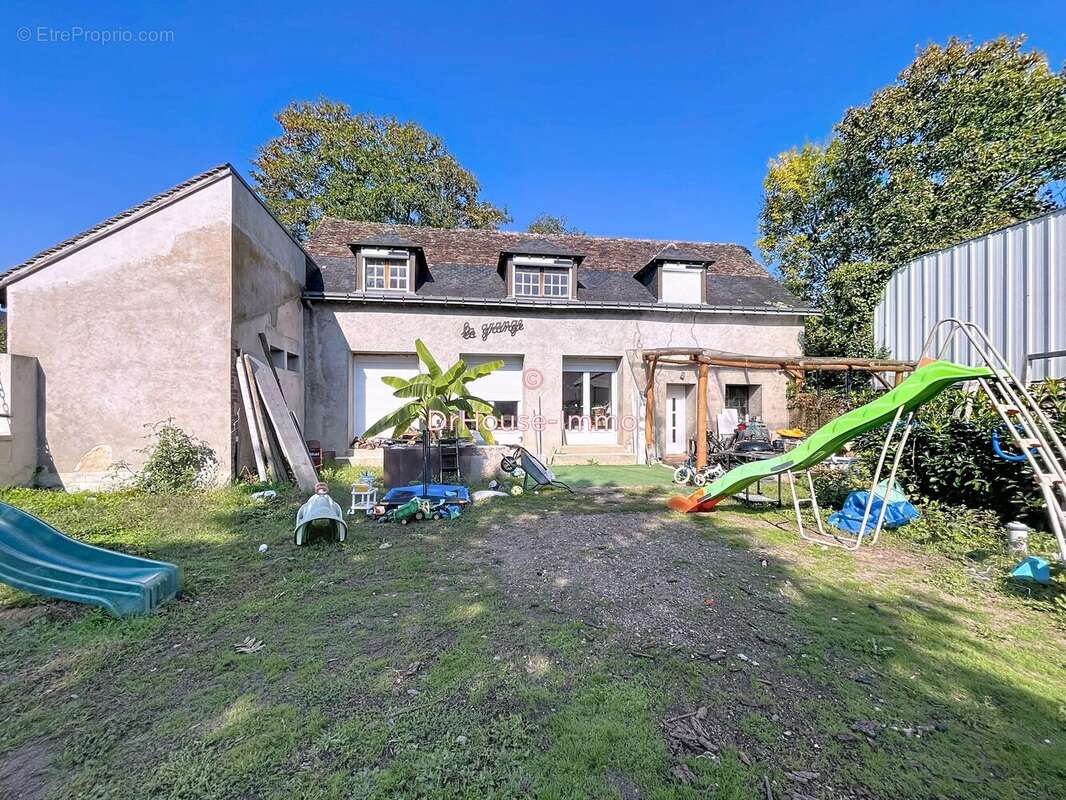 Maison à CHATEAU-LA-VALLIERE