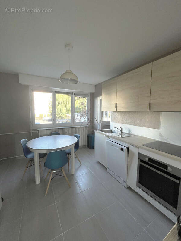 Appartement 4 pièces 86 m² à vendre à Hoenheim (67800) - photo 2
