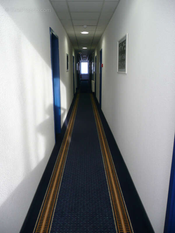 Commerce à BOUZONVILLE