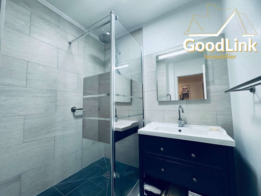 Appartement à LA ROCHETTE