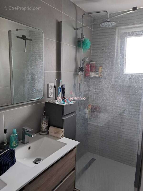 Maison à LE BREIL-SUR-MERIZE