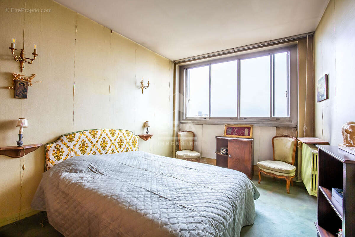 Appartement à PARIS-12E