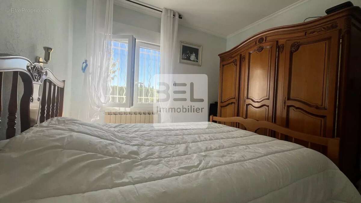 Maison à PONT-SAINT-ESPRIT