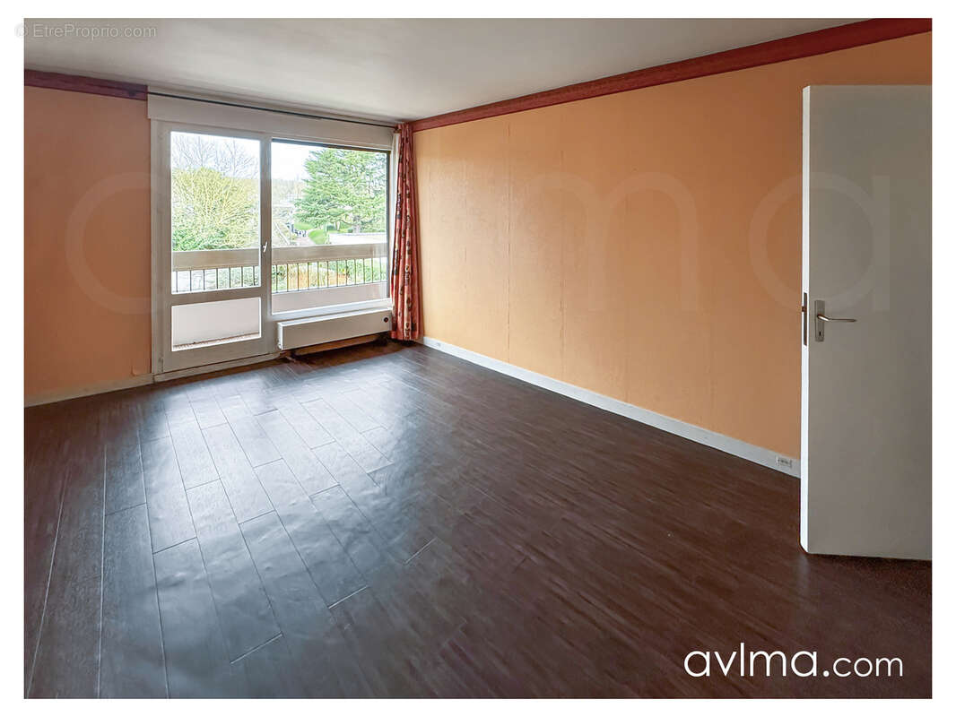 Appartement à NOISY-LE-ROI