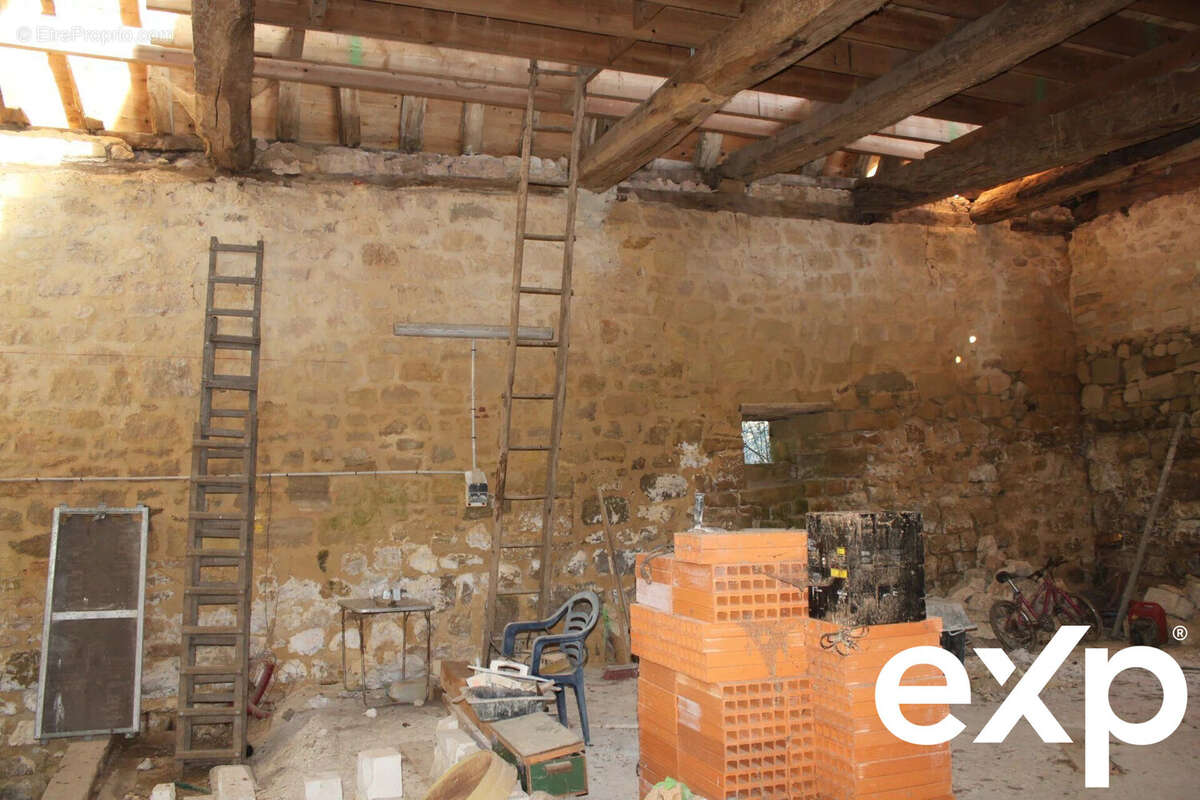 Maison à BADEFOLS-D'ANS