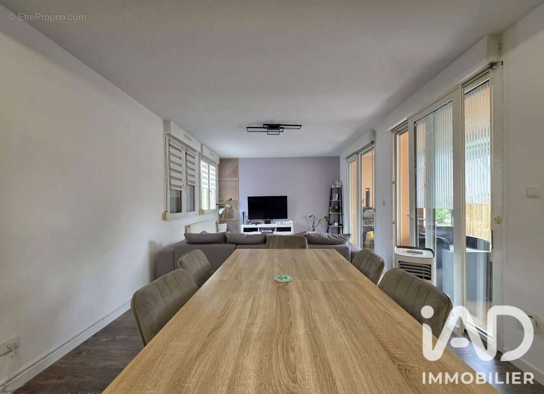 Appartement 95 m² à Rosbruck  - photo 4