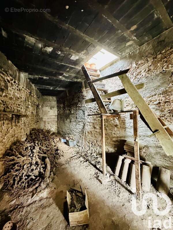 Photo 7 - Parking à BAIXAS