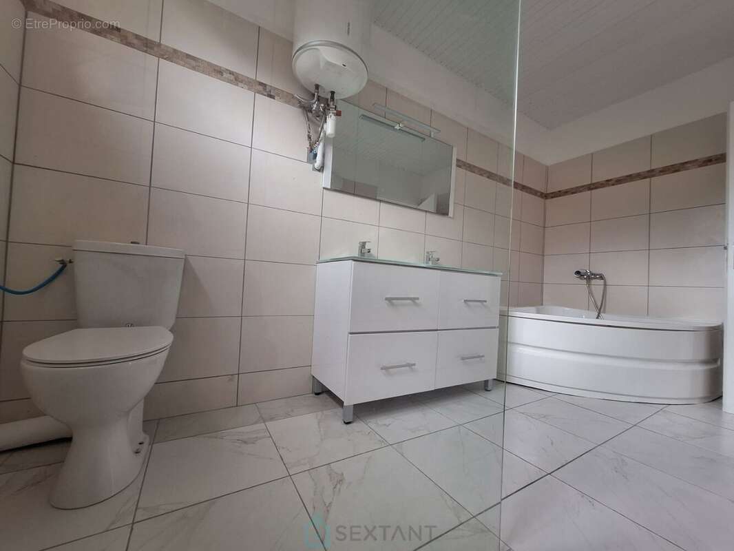 Maison à LE LAMENTIN