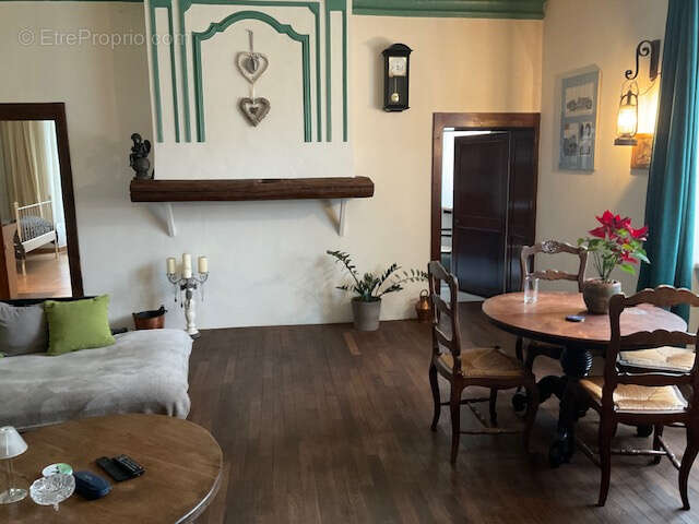 Maison à CONTREXEVILLE