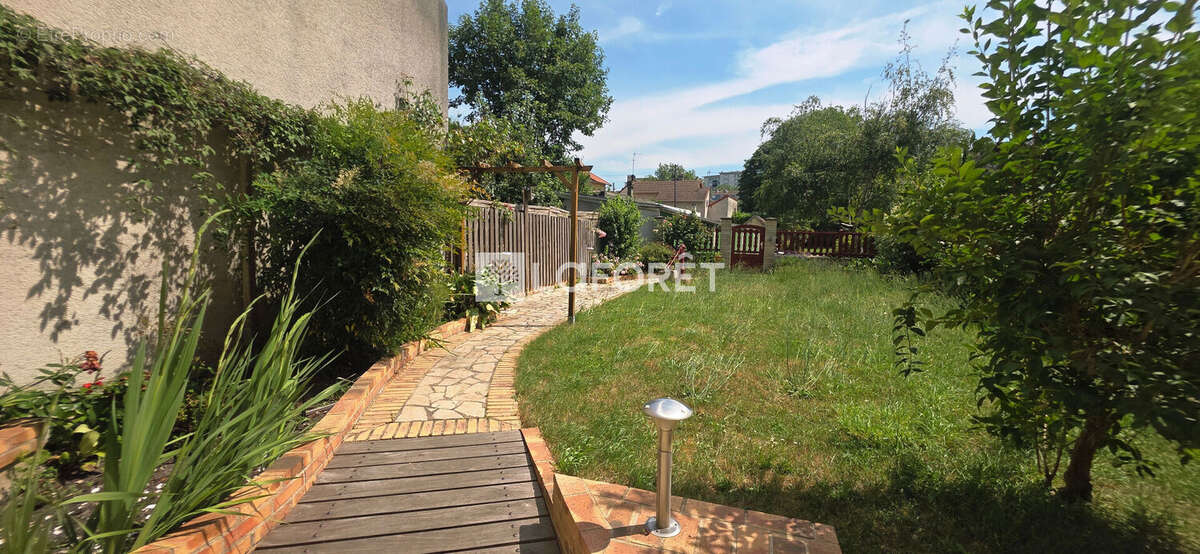 Appartement à SAINT-DENIS