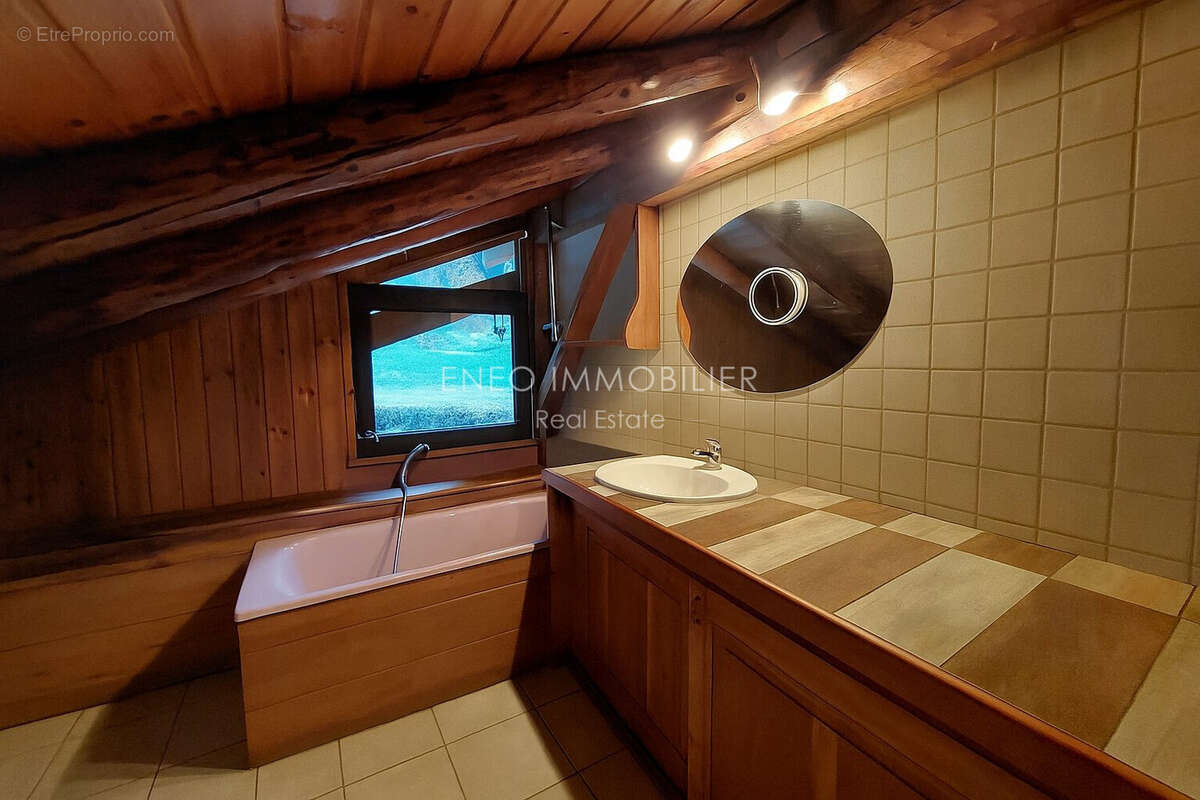 Appartement à PEISEY-NANCROIX