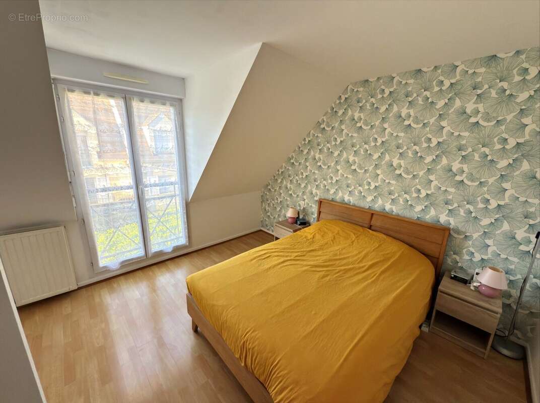 Maison à SAVIGNY-LE-TEMPLE