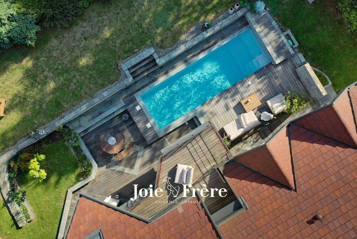 Maison à ANNECY-LE-VIEUX