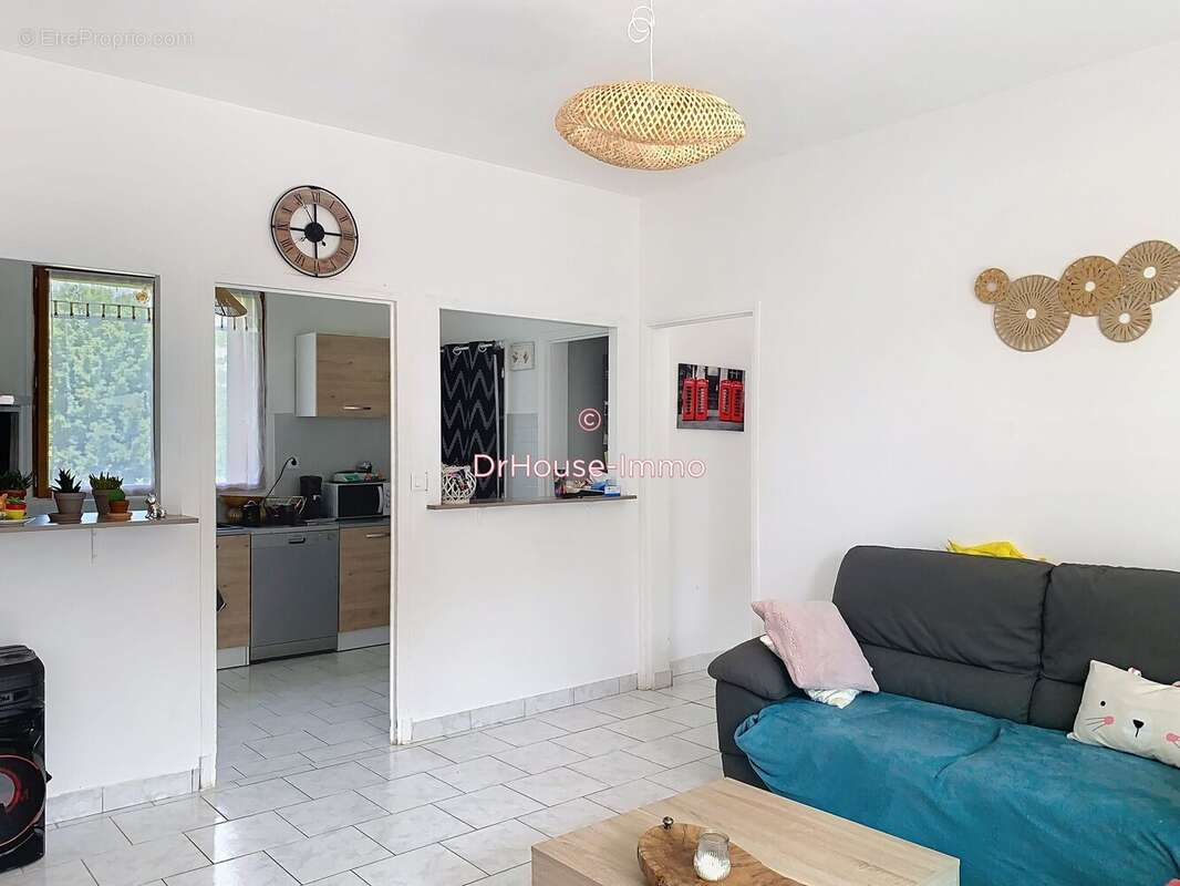 Maison à LA CROIX-BLANCHE