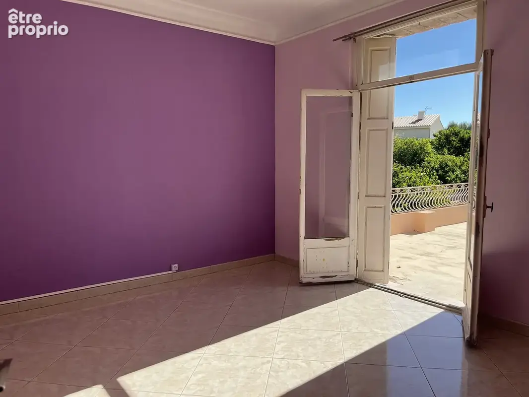 Coup de cœur : Maison de ville 3 faces avec cour et grand garage - photo 9
