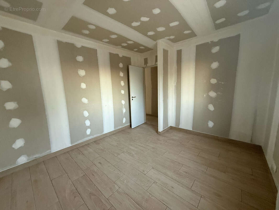 Maison à PAILHES