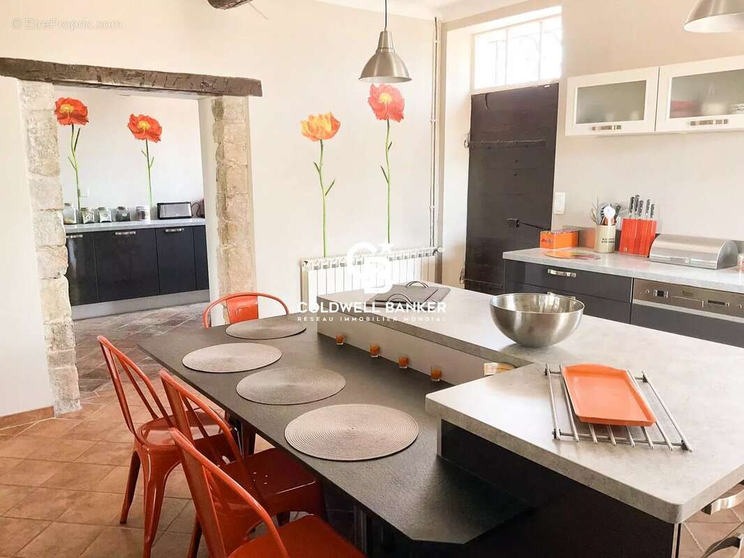 Maison à SOLLIES-PONT