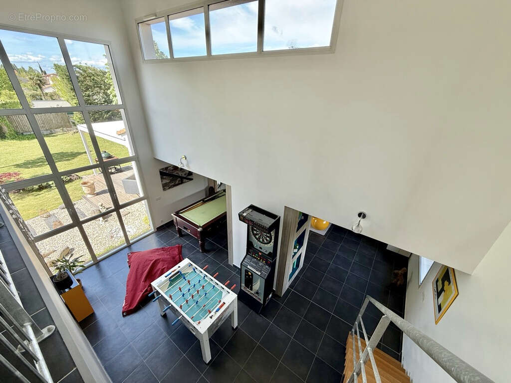 Maison à SAINT-MARCEL-LES-VALENCE