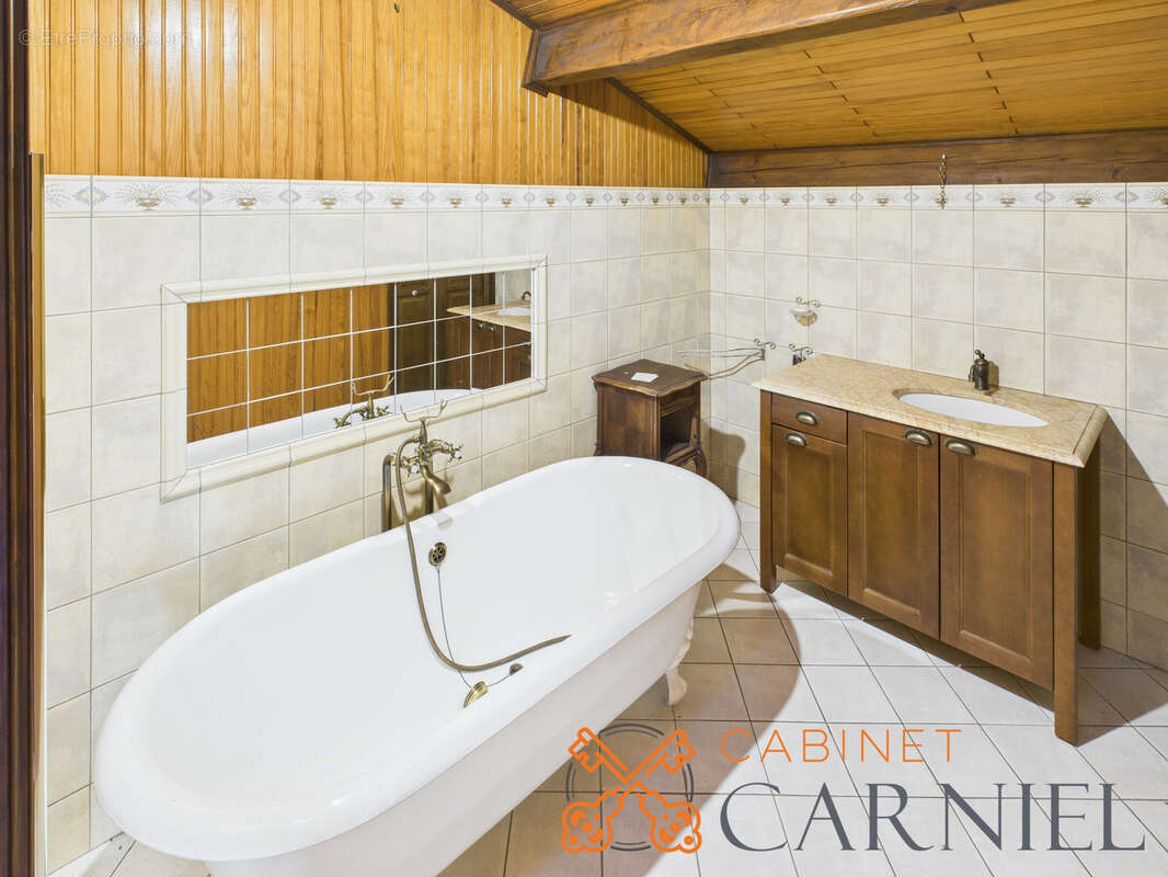 Maison à CASTELJALOUX