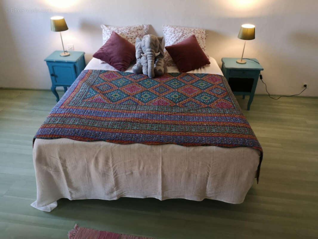 Maison à LA GARDE-ADHEMAR