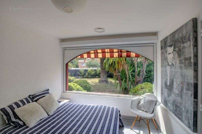 Photo 9 - Maison à SAINT-RAPHAEL