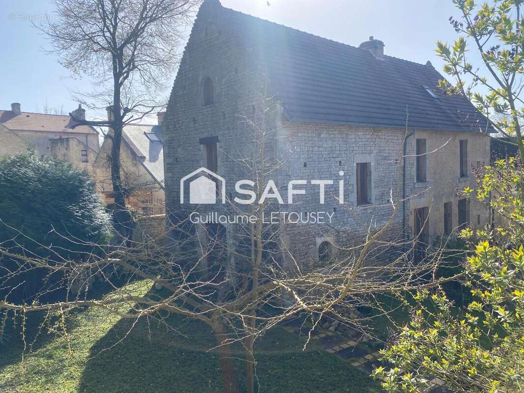 Photo 3 - Maison à COLOMBIERS-SUR-SEULLES