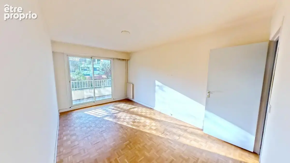 Boulogne Nord - rue Emile Dunois - Appartement avec balcon - photo 6