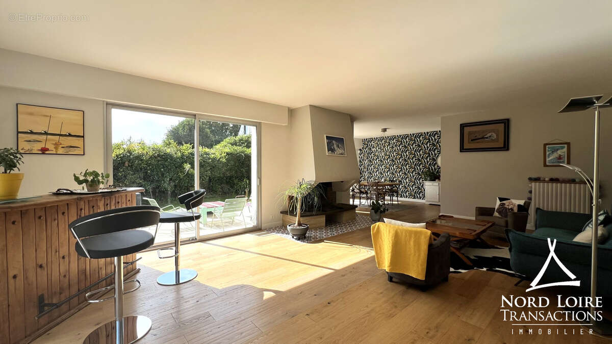 Maison à LA CHAPELLE-SUR-ERDRE