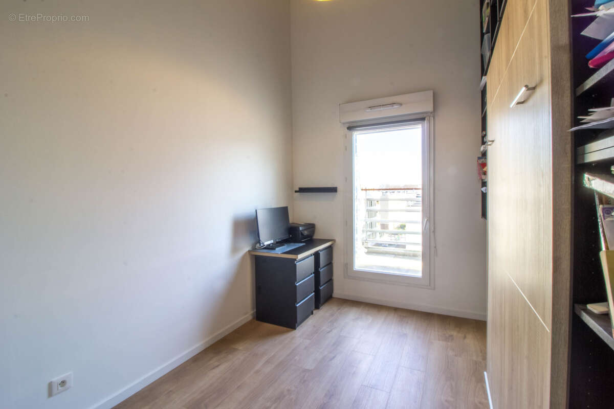 Appartement à COLOMBES
