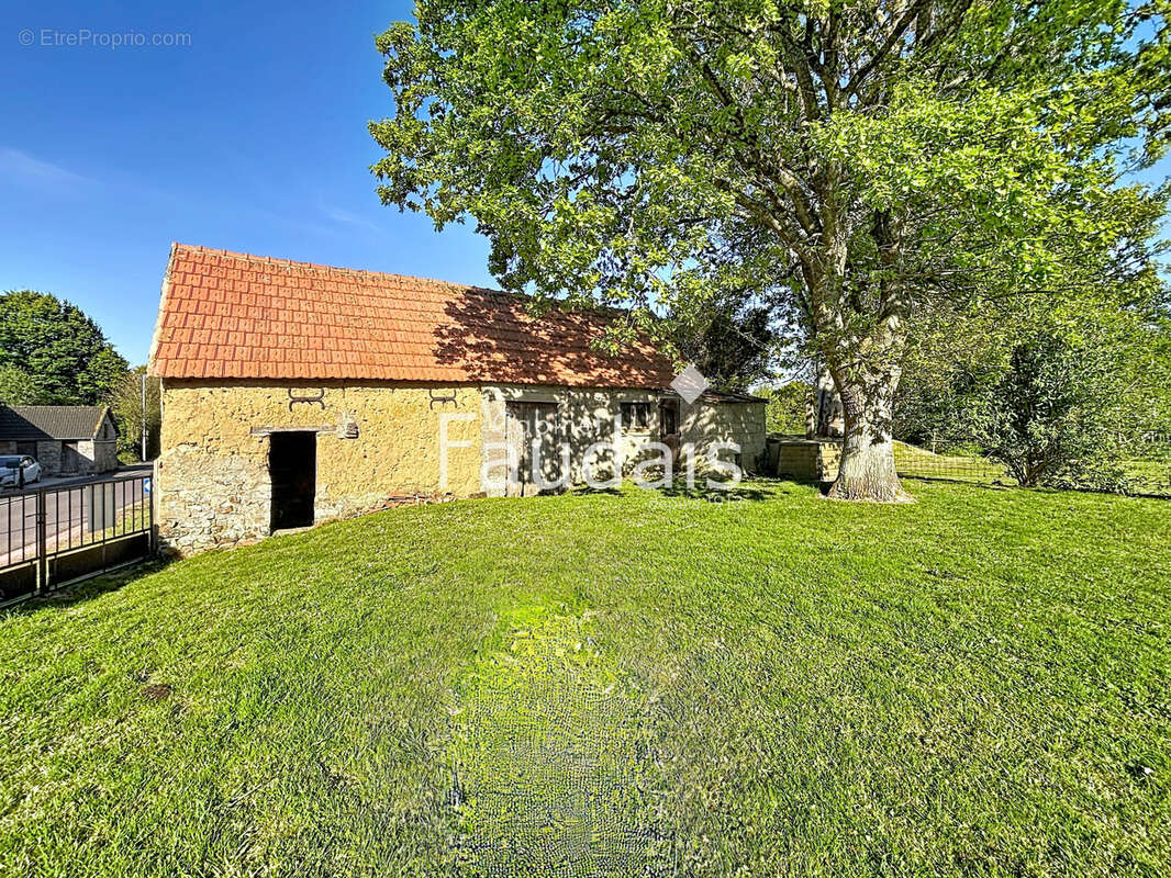 Maison à DOVILLE