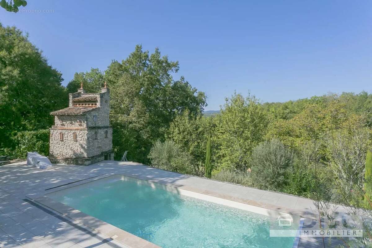 Maison à CASTELNAU-DE-MONTMIRAL