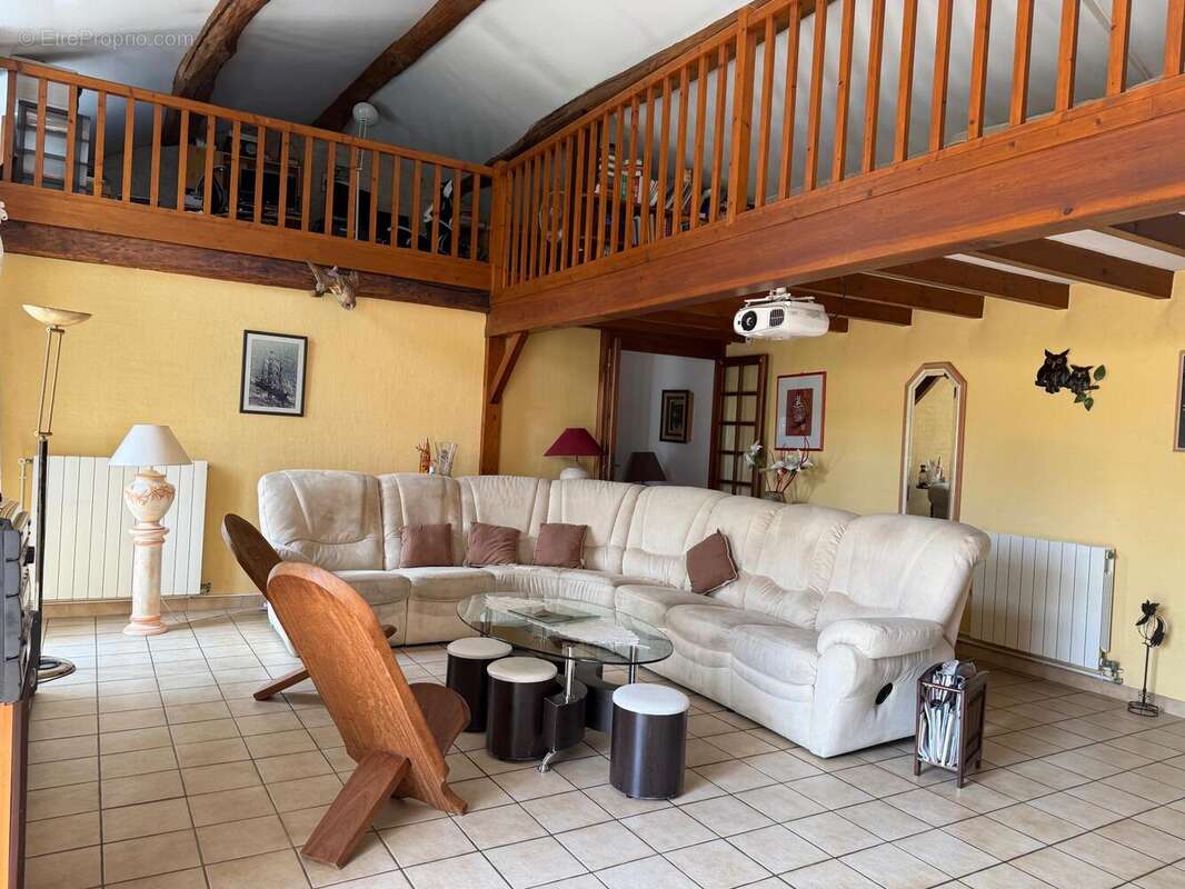 Maison 195 m² à Dompierre-Sur-Charente  - photo 4